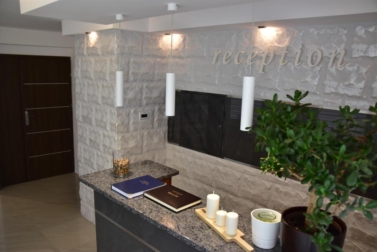 Pokoje Restauracja Lech Strzalkowo エクステリア 写真